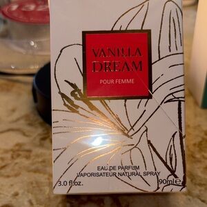 Vanilla Dream Eau de Parfum 3.0 FL.OZ. New in Box.
